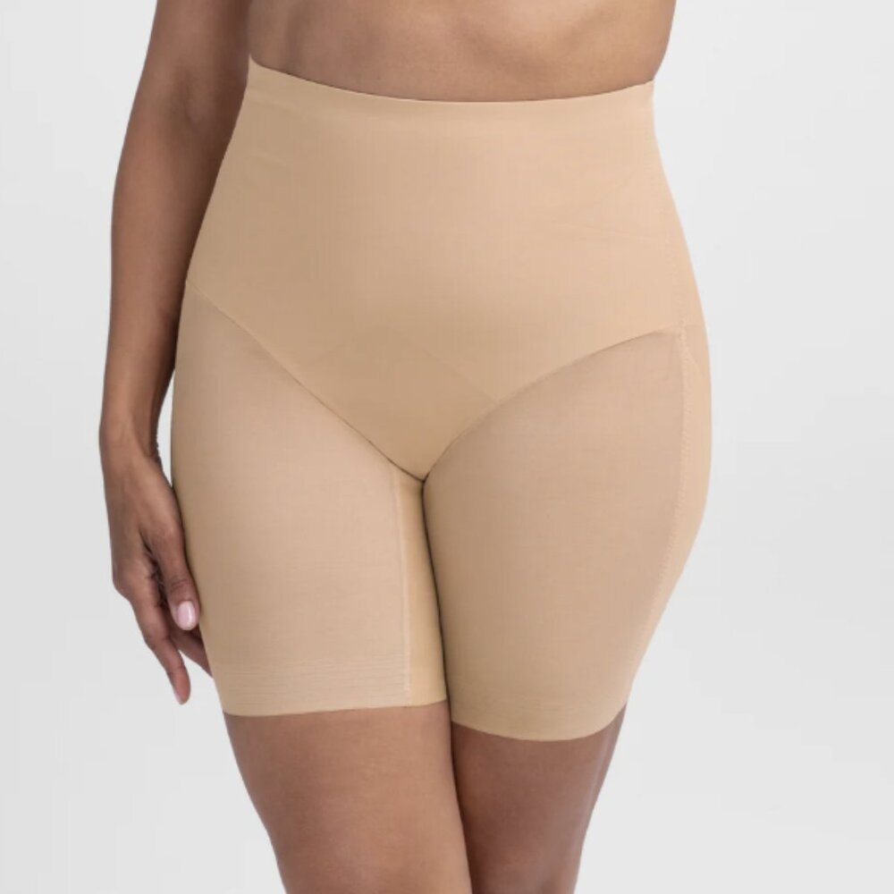 HoneyLove Mid-Waist Short